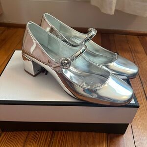 Larroude Silver Mary Jane Block Heels (size 8.5)
